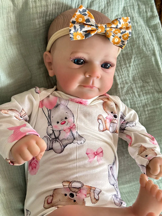 Adele bambola reborn di taglia media in silicone